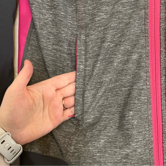 Lululemon Tadasana Heather Gray/Pink Mesh Back Zip Front Running Jacket Coat - Picture 5 of 10